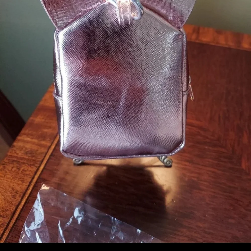Kitty Cat Mini Backpack Carabiner Keychain Metallic Pink Bag Charm BNWT RETIRED